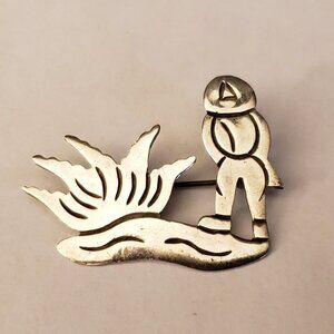 Vintage Taxco Brooch Pin Mexican Man Hat Agave 925 Mexico V Mendez MCM 40s-50s